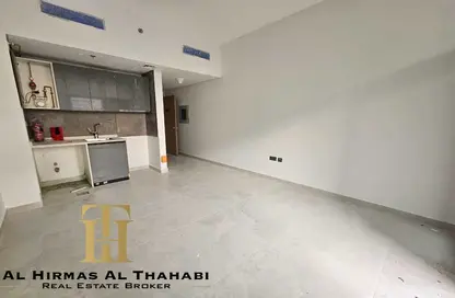 شقة - 1 حمام للايجار في الجداف - دبي