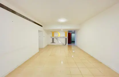 شقة - 2 غرف نوم - 2 حمامات للايجار في مبنى منخول - منخول - بر دبي - دبي