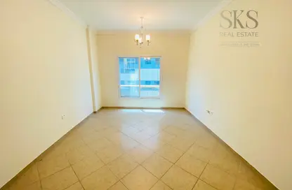 شقة - غرفة نوم - 1 حمام للايجار في بناية هيريتيج - البرشاء 1 - البرشاء - دبي