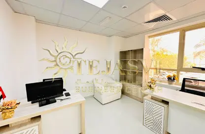 Office Space - Studio - 1 Bathroom for rent in Silver Home Building - Hor Al Anz - Deira - Dubai