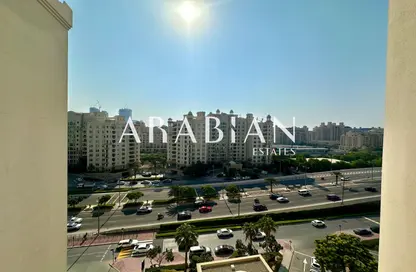 Apartment - 2 Bedrooms - 2 Bathrooms for sale in Al Khudrawi - Shoreline Apartments - Palm Jumeirah - Dubai