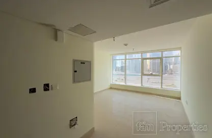 Apartment - 1 Bathroom for sale in Wind Tower 1 - Lake Almas West - Jumeirah Lake Towers - Dubai