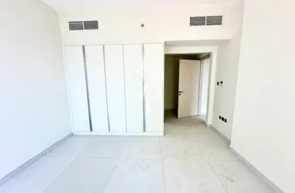 Apartment - 1 Bedroom - 2 Bathrooms for rent in Muwaileh 29 Building - Muwaileh - Sharjah