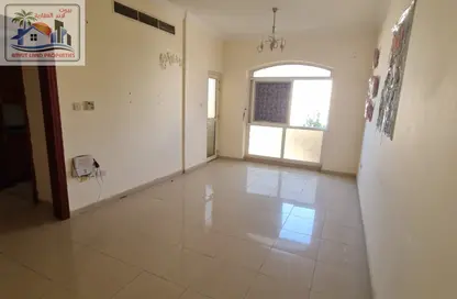 شقة - غرفة نوم - 2 حمامات للايجار في القليعة - الشرق - الشارقة