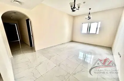 شقة - 2 غرف نوم - 2 حمامات للايجار في بناية مويليح 29 - مويلح - الشارقة