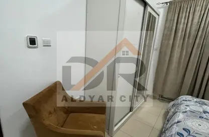 شقة - غرفة نوم - 2 حمامات للايجار في مساكن كورنيش عجمان - طريق كورنيش عجمان - عجمان