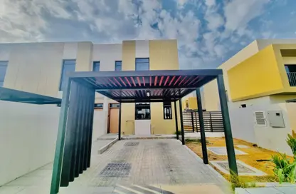 Townhouse - 2 Bedrooms - 4 Bathrooms for rent in Nasma Residence - Al Tai - Sharjah