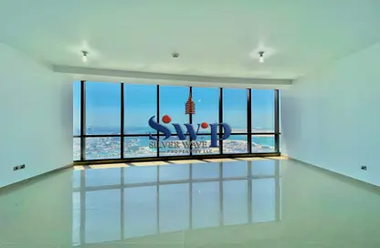 Apartment - 2 Bedrooms - 3 Bathrooms for rent in Etihad Tower 2 - Etihad Towers - Corniche Road - Abu Dhabi