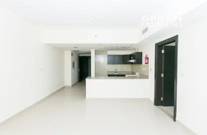 شقة - غرفة نوم - 2 حمامات للبيع في المساكن الحمراء - مدينة دبي الرياضية - دبي