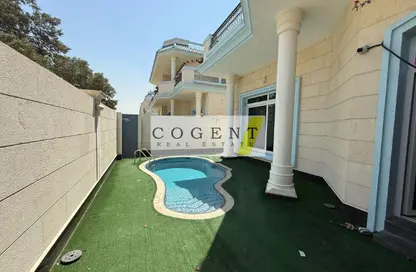 Villa - 5 Bedrooms - 6 Bathrooms for rent in Umm Suqeim 2 - Umm Suqeim - Dubai
