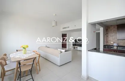 Apartment - 1 Bedroom - 2 Bathrooms for rent in Lakeshore Tower 1 - JLT Cluster Y - Jumeirah Lake Towers - Dubai