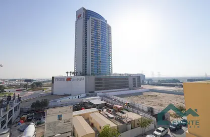 Apartment - 3 Bedrooms - 3 Bathrooms for rent in Oasis Residence 2 - Jumeirah Village Triangle - Dubai