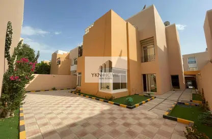 Villa - 5 Bedrooms - 6 Bathrooms for rent in Emirates Compound - Muroor Area - Abu Dhabi