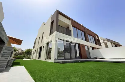 Villa - 4 Bedrooms - 5 Bathrooms for rent in Aura - Tilal Al Ghaf - Dubai