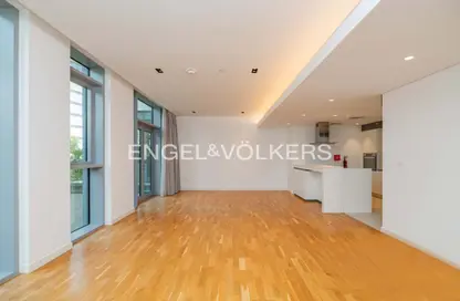 شقة - غرفة نوم - 1 حمام للايجار في Apartment Building 8 - مساكن بلوواترز - بلوواترز - دبي