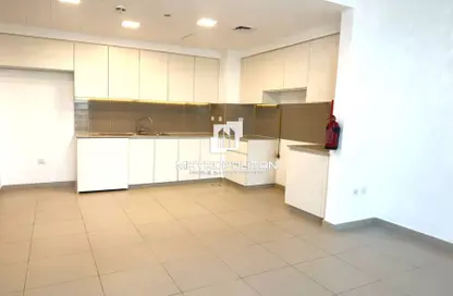 Apartment - 2 Bedrooms - 2 Bathrooms for rent in Hayat Boulevard - Town Square - Dubai