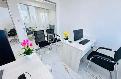 Office Space - Studio - 1 Bathroom for rent in Fatima Mohammad Ahmad Bin Suleiman Building - Al Raffa - Bur Dubai - Dubai