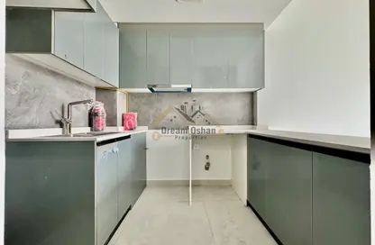 Apartment - 1 Bedroom - 2 Bathrooms for rent in Sama Al Jaddaf - Al Jaddaf - Dubai