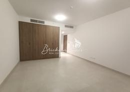 Room / Bedroom image for: Apartment - 1 bedroom - 2 bathrooms for rent in DXB Tower - Sheikh Zayed Road - Dubai, Image 1
