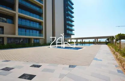 شقة - 2 غرف نوم - 4 حمامات للبيع في سوهو سكوير - جزيرة السعديات - أبوظبي