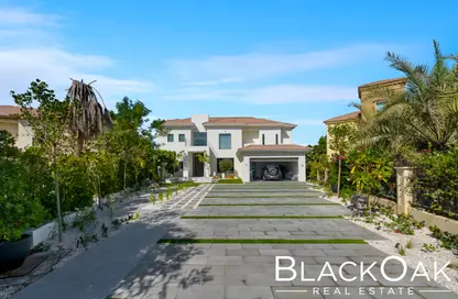 Villa - 4 Bedrooms - 5 Bathrooms for sale in Entertainment Foyer - European Clusters - Jumeirah Islands - Dubai