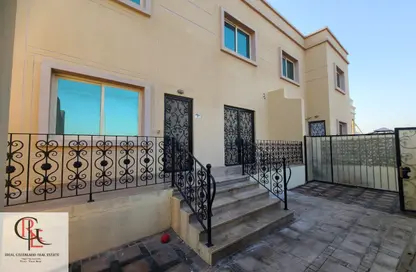 فيلا - 4 غرف نوم - 5 حمامات للايجار في مركز محمد بن زايد - مدينة محمد بن زايد - أبوظبي