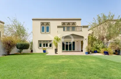 Villa - 3 Bedrooms - 4 Bathrooms for rent in Legacy - Jumeirah Park - Dubai