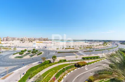 Apartment - 3 Bedrooms - 5 Bathrooms for rent in Saadiyat Beach Residences - Saadiyat Beach - Saadiyat Island - Abu Dhabi