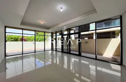 Townhouse - 3 Bedrooms - 5 Bathrooms for rent in Richmond - DAMAC Hills - Dubai