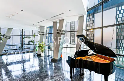 Penthouse - 4 Bedrooms - 6 Bathrooms for rent in Cayan Tower - Dubai Marina - Dubai