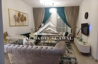 شقة - 2 غرف نوم - 2 حمامات للايجار في الخان - الشارقة