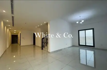 شقة - 3 غرف نوم - 4 حمامات للبيع في اكويتي ريسيدنس - الفرجان - دبي