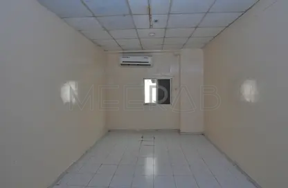 سكن الموظفين - استوديو - 8 حمامات للايجار في القوز 3 - القوز - دبي