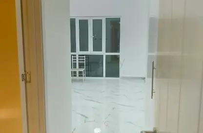 شقة - غرفة نوم - 2 حمامات للايجار في طراز مغولي - ديسكفري غاردنز - دبي