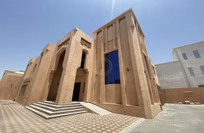 Villa - 7+ Bedrooms - 7+ Bathrooms for rent in Al Maqam - Al Ain