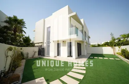 Villa - 4 Bedrooms - 5 Bathrooms for rent in Aspens - Yas Acres - Yas Island - Abu Dhabi