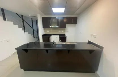 Villa - 2 Bedrooms - 3 Bathrooms for sale in Contemporary Style - Al Reef Villas - Al Reef - Abu Dhabi