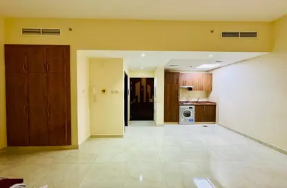 Apartment - 1 Bathroom for rent in Mirdif Tulip - Mirdif - Dubai