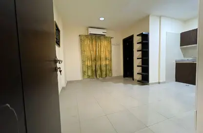 شقة - 1 حمام للايجار في فلل الروضة 2 - 2 الروضة - الروضة - عجمان شقة - 1 حمام للايجار في فلل الروضة 2 - 2 الروضة - الروضة - عجمان