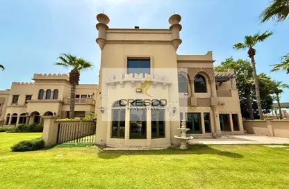 Villa - 4 Bedrooms - 5 Bathrooms for sale in Canal Cove Frond G - Canal Cove Villas - Palm Jumeirah - Dubai