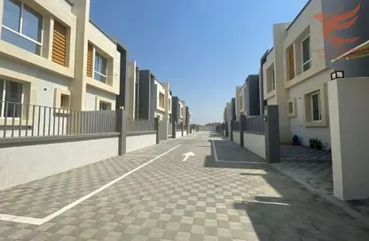 Villa - 3 Bedrooms - 4 Bathrooms for rent in Seih Al Uraibi - Ras Al Khaimah