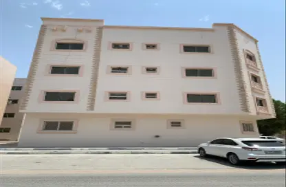 عمارة بالكامل - استوديو للبيع في مويلح - الشارقة