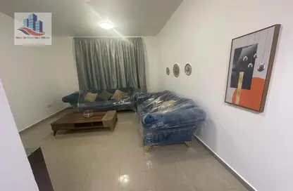 Apartment - 1 Bedroom - 2 Bathrooms for rent in Al Khan Lagoon - Al Khan - Sharjah