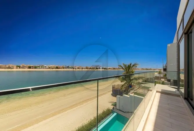Villa - 5 Bedrooms - 6 Bathrooms for sale in Garden Homes Frond N - Garden Homes - Palm Jumeirah - Dubai