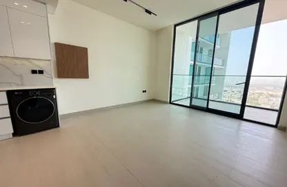Apartment - 1 Bedroom - 2 Bathrooms for rent in Binghatti Azure - Jumeirah Village Circle - Dubai