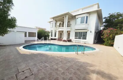 Villa - 5 Bedrooms - 5 Bathrooms for rent in Umm Suqeim 1 Villas - Umm Suqeim 1 - Umm Suqeim - Dubai