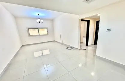 Apartment - 1 Bedroom - 2 Bathrooms for rent in Muwaileh 29 Building - Muwaileh - Sharjah