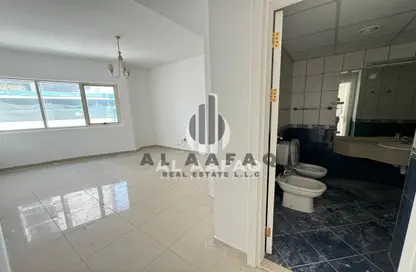 Apartment - 3 Bedrooms - 5 Bathrooms for rent in Babel Towers - Al Majaz 3 - Al Majaz - Sharjah