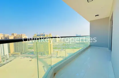 شقة - 2 غرف نوم - 3 حمامات للايجار في مسكن الجداف - الجداف - دبي