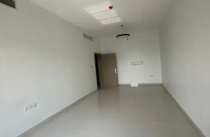 شقة - 3 غرف نوم - 3 حمامات للايجار في الجرف الصناعية 3 - الجرف الصناعية - عجمان